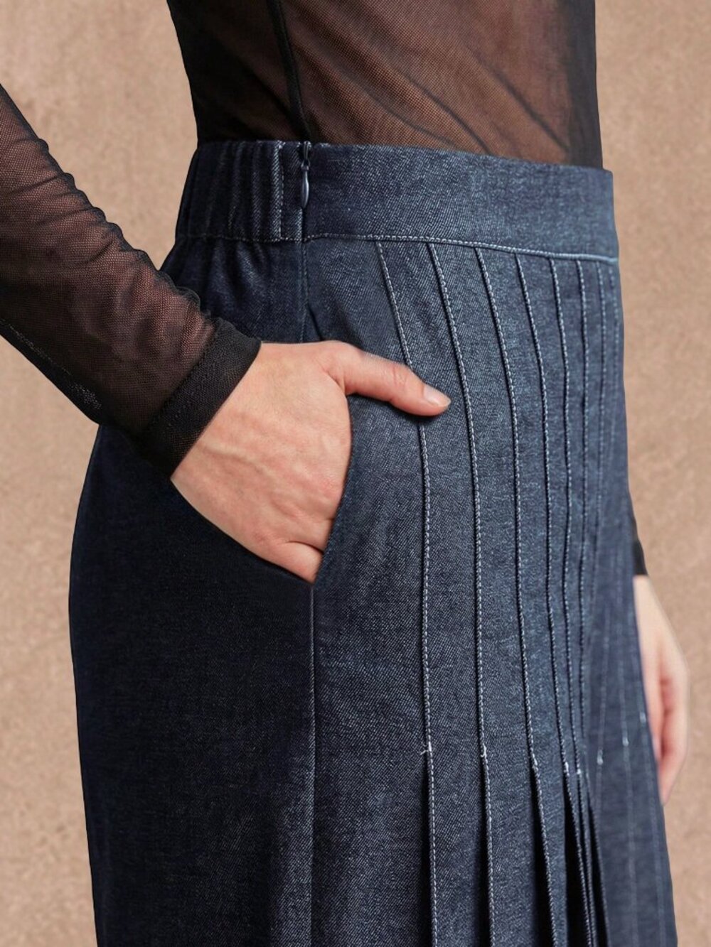 Blue Casual Women's Elegant Pleated Wide Leg Pants - Picture 6 of 7
